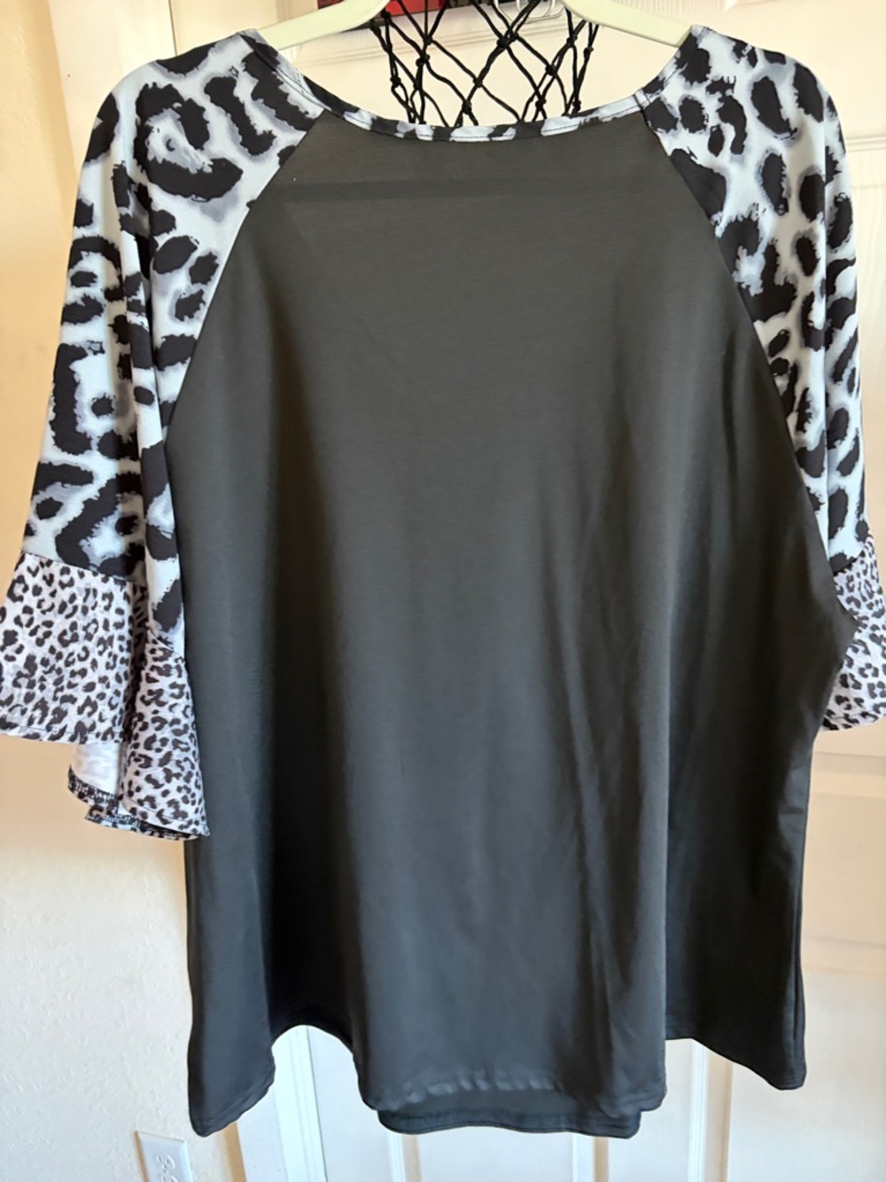Animal Print Women's Top 2XL - Picture 5 of 8